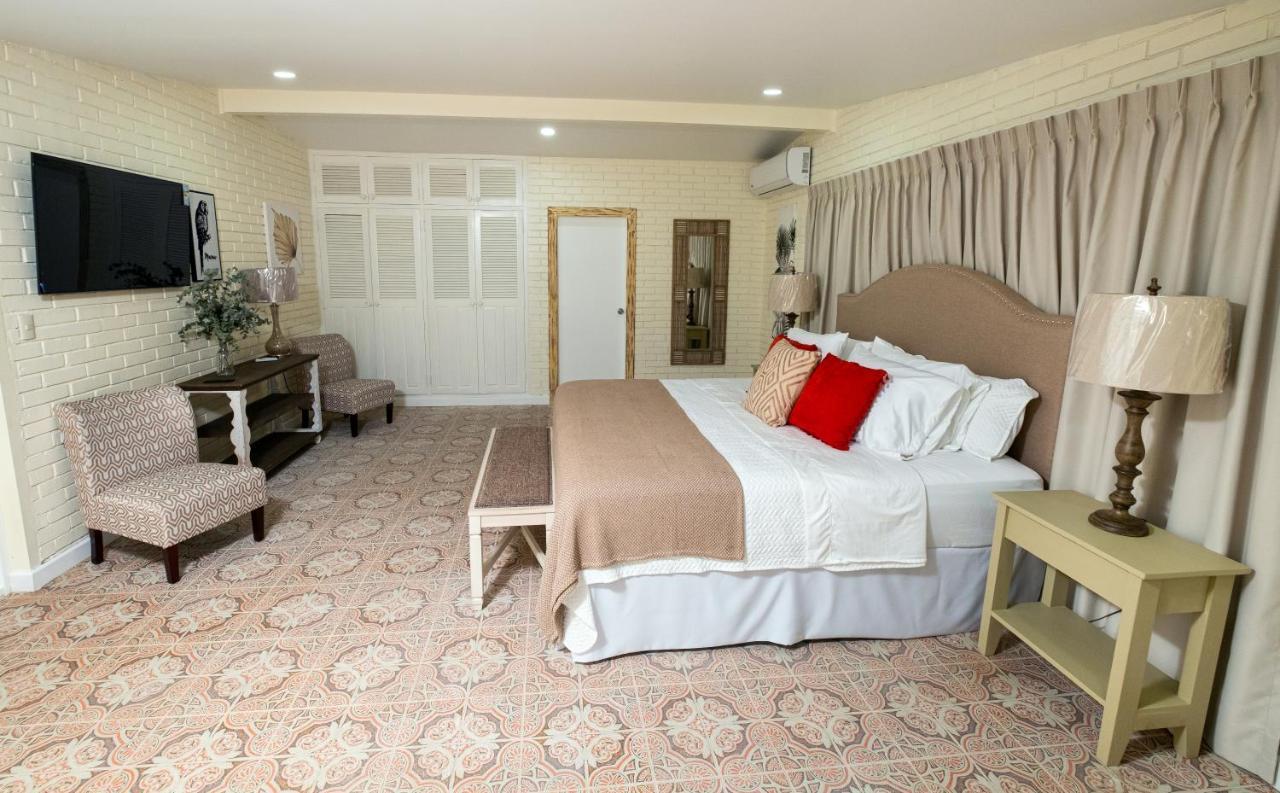 Angeli Gardens Boutique Hotel 圣佩德罗苏拉 外观 照片