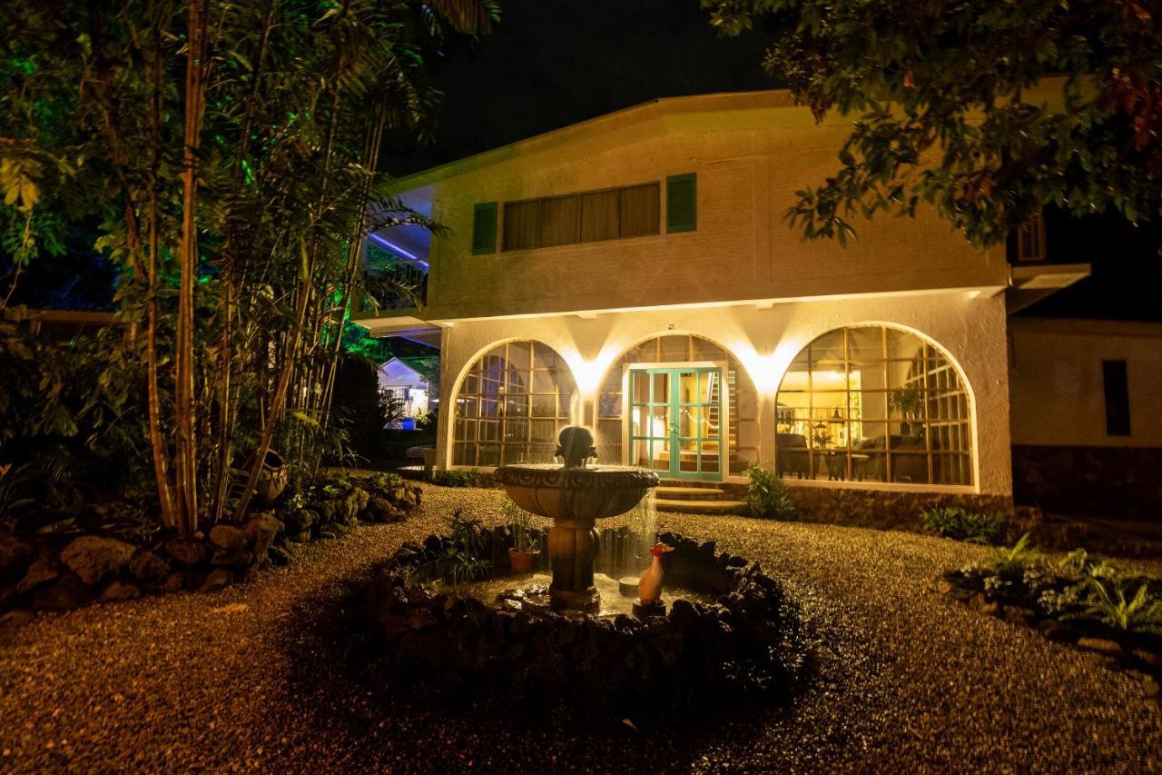 Angeli Gardens Boutique Hotel 圣佩德罗苏拉 外观 照片