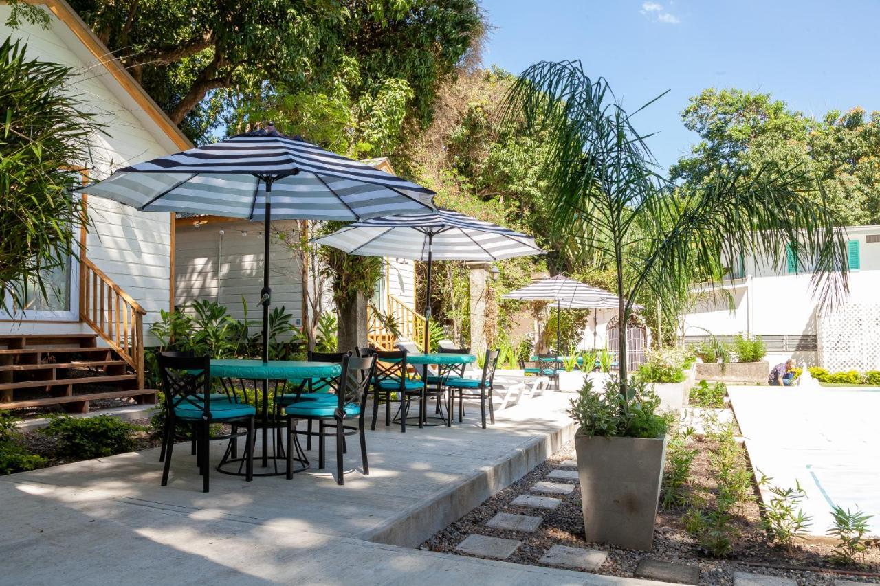 Angeli Gardens Boutique Hotel 圣佩德罗苏拉 外观 照片